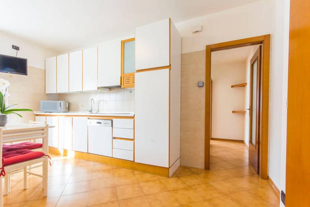 Comano Terme Apart Exterior foto